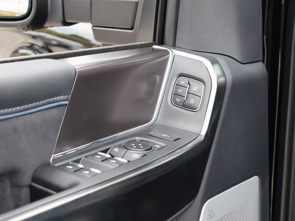 New 2026 Ford F250 Platinum image 22