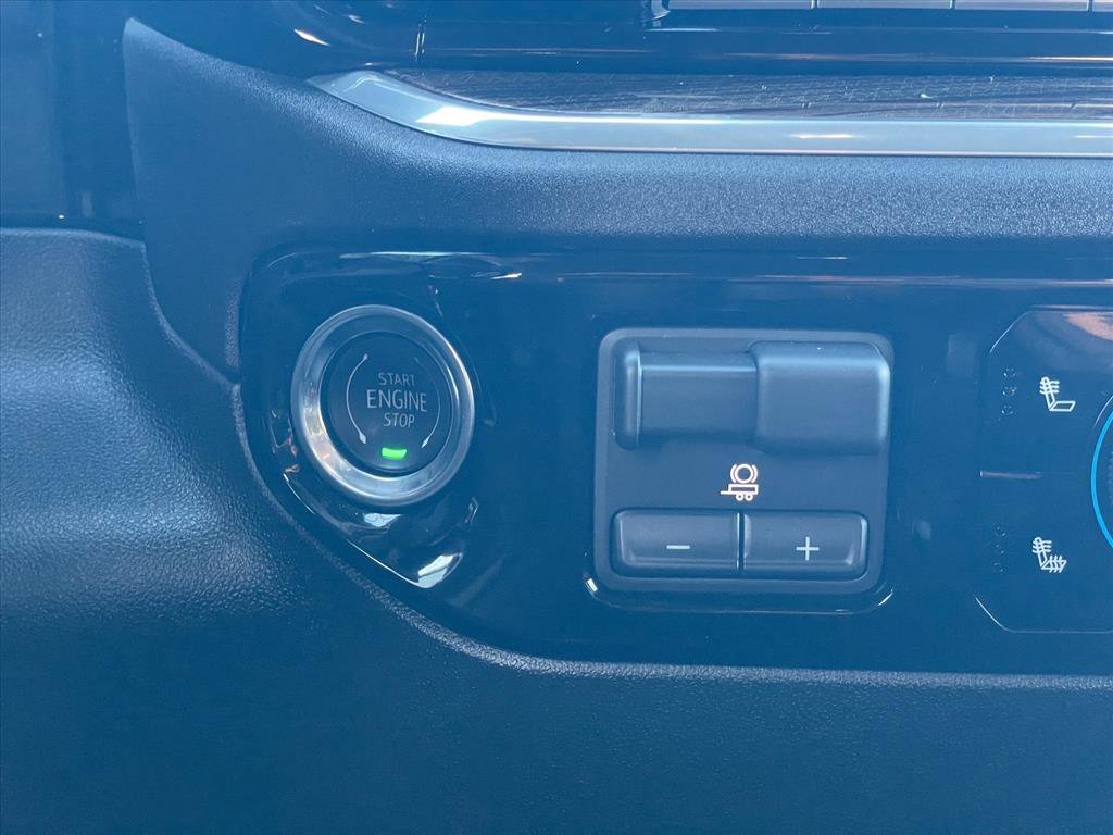 Used 2026 Chevrolet Silverado 1500 RST AWD/4WD image 16