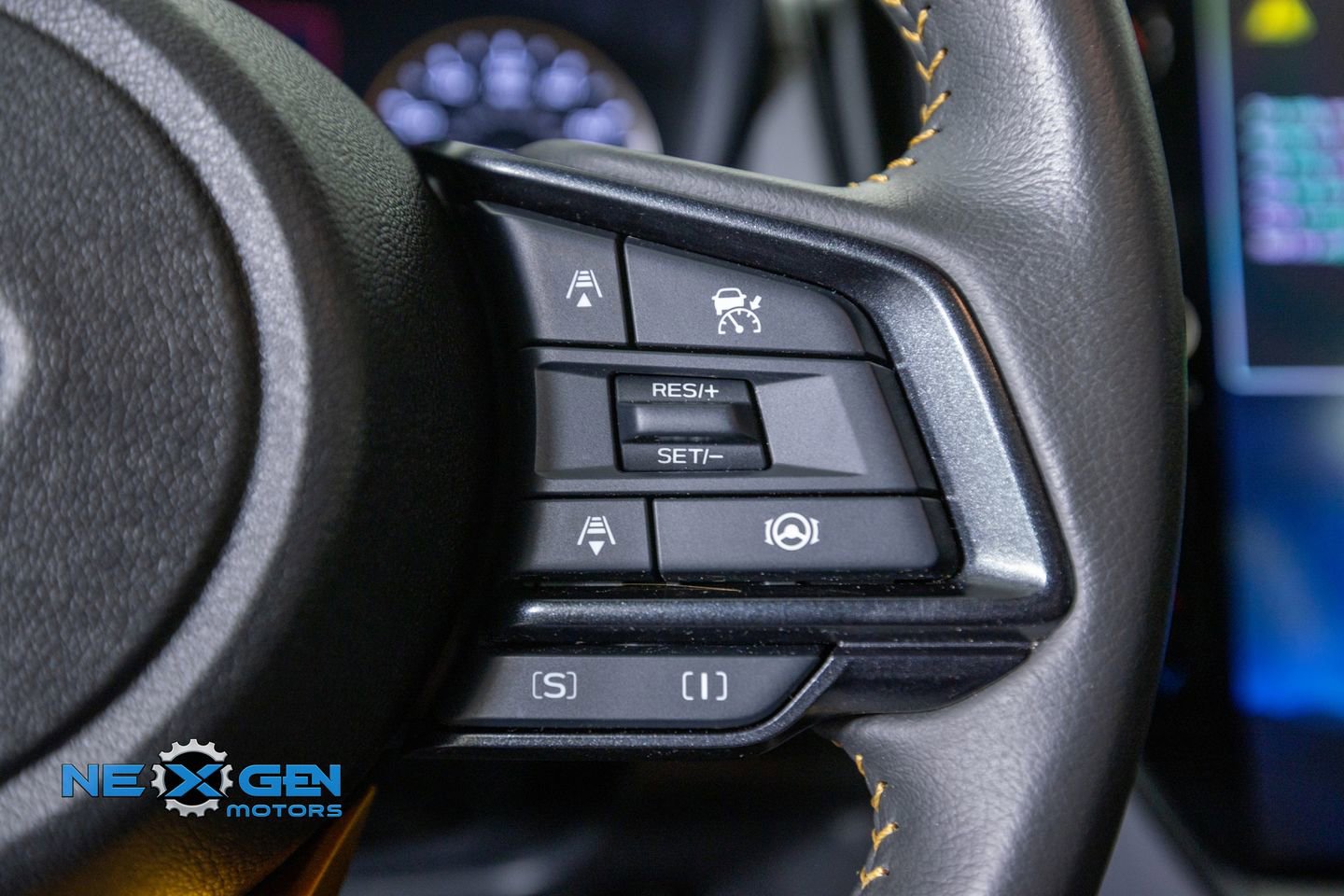 Used 2024 Subaru Crosstrek 2.5i Wilderness AWD/4WD image 15