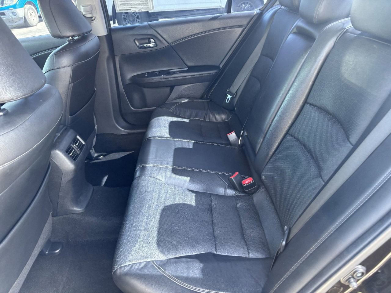 Used 2016 Honda Accord Touring image 16