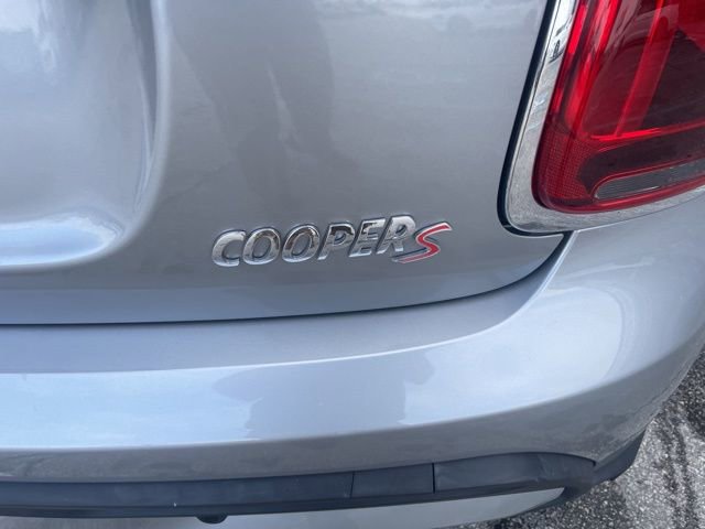 Used 2023 MINI Cooper S w/ Signature Upholstery Package image 7