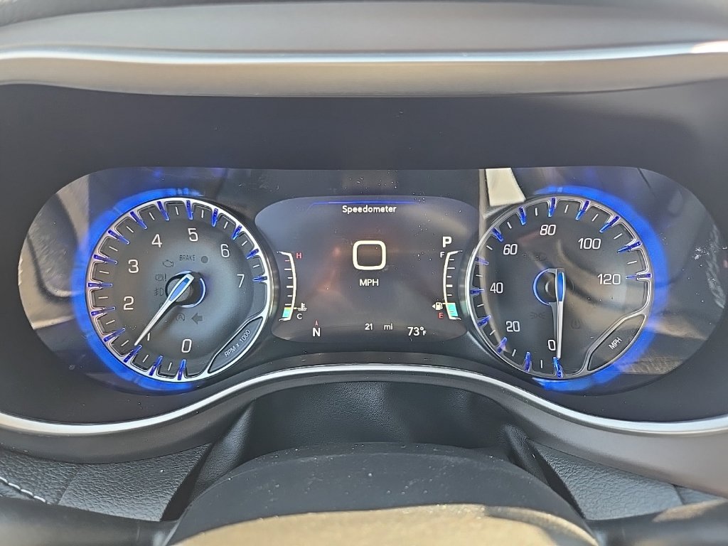 New 2027 Chrysler Pacifica Select w/ Family Tech Group AWD/4WD image 48
