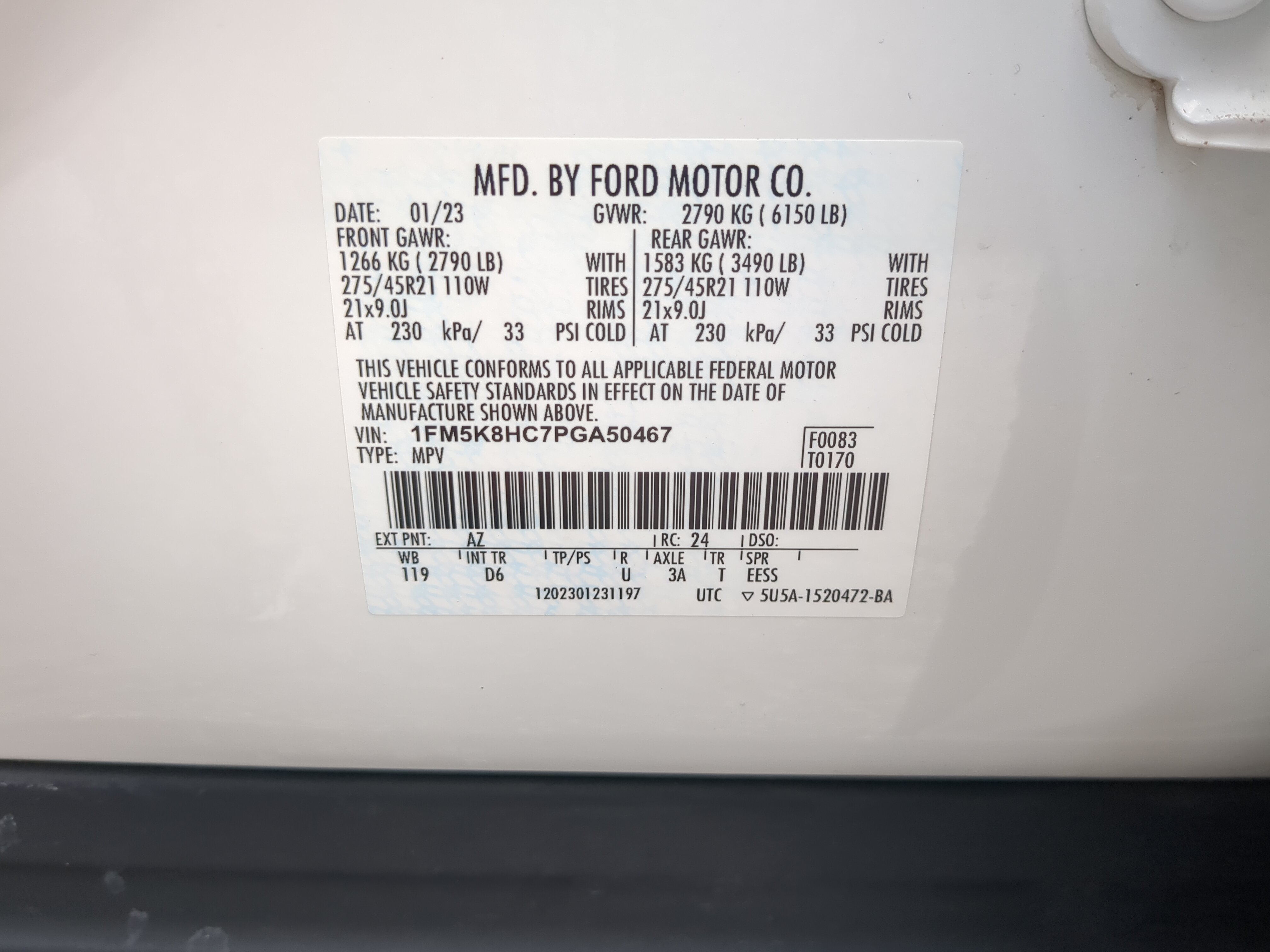 Certified 2023 Ford Explorer Platinum w/ Technology Package AWD/4WD image 29