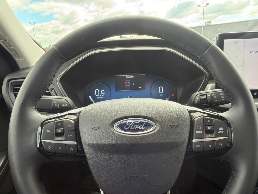 Used 2023 Ford Escape Active w/ Tech Pack #2 AWD/4WD image 15