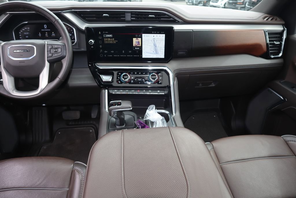 Used 2024 GMC Sierra 1500 Denali w/ Technology Package image 18