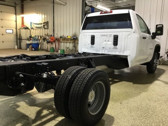 New 2026 Chevrolet Silverado 3500 W/T w/ WT Convenience Package AWD/4WD image 4