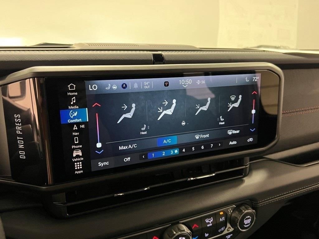 New 2026 Jeep Wrangler Unlimited Rubicon w/ Safety Group image 27