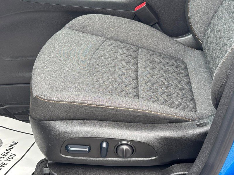 Certified 2024 Chevrolet Equinox LT w/ LPO, Floor Liner Package FWD image 15