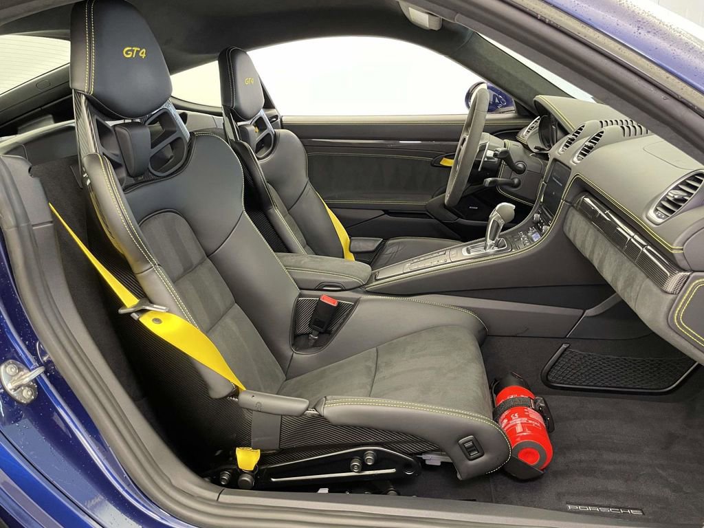 Certified 2022 Porsche 718 Cayman GT4 image 18