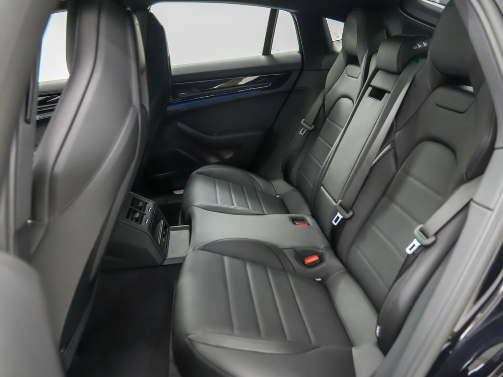 New 2026 Porsche Panamera 4 AWD/4WD image 17