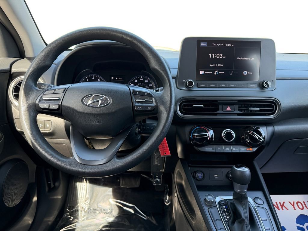 Used 2023 Hyundai Kona SE AWD/4WD image 10