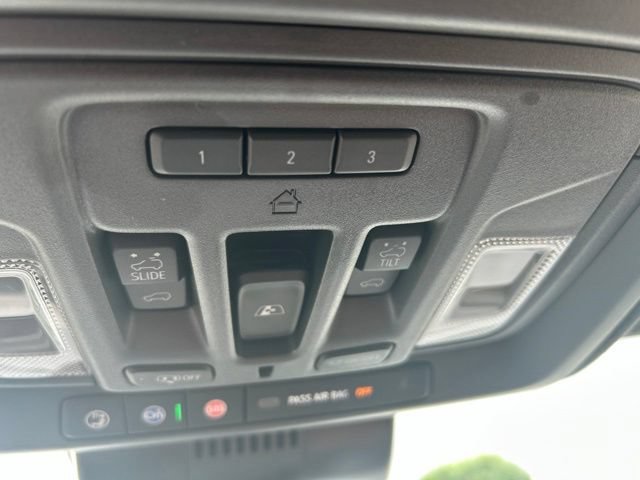 Used 2025 GMC Sierra 3500 Denali Ultimate AWD/4WD image 40