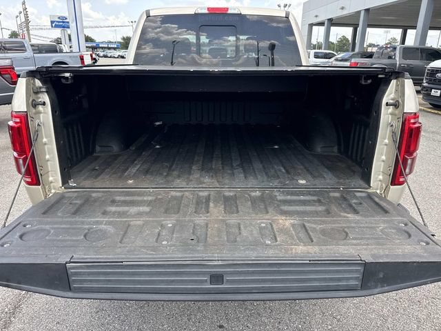 Used 2017 Ford F150 Platinum w/ Equipment Group 701A Luxury AWD/4WD image 13