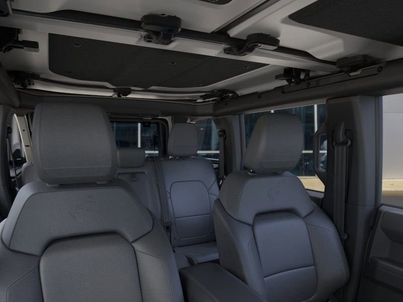 New 2025 Ford Bronco Badlands image 12