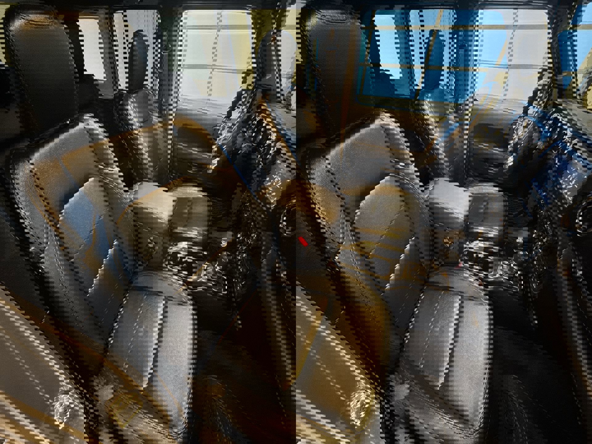 Used 2021 Jeep Wrangler Unlimited Sahara image 24