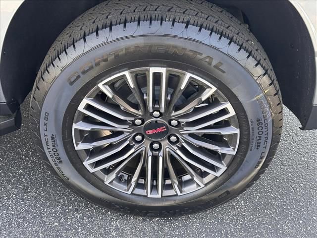 New 2026 GMC Yukon XL Elevation w/ Elevation Premium Package AWD/4WD image 16