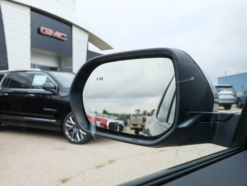 New 2027 GMC Acadia Elevation w/ Black Edition FWD image 30