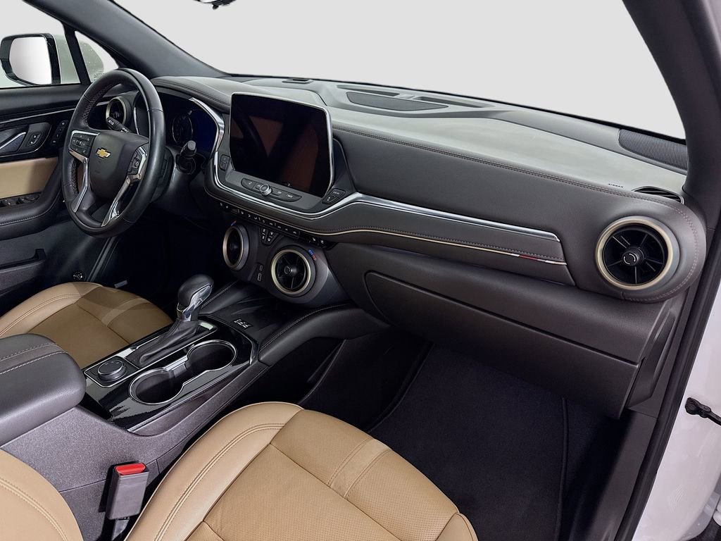 Used 2023 Chevrolet Blazer Premier w/ Driver Confidence II Package FWD image 29