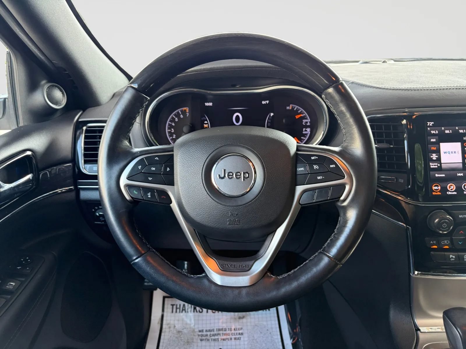 Used 2020 Jeep Grand Cherokee Overland AWD/4WD image 29