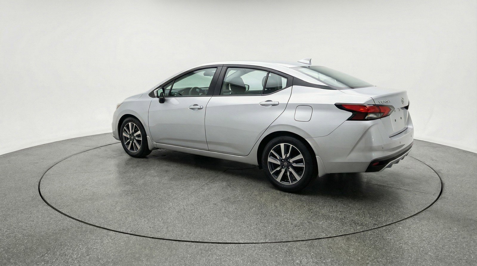 Used 2025 Nissan Versa SV FWD image 6