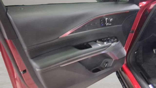 Used 2026 Cadillac Lyriq V image 24