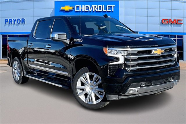 Used 2024 Chevrolet Silverado 1500 High Country w/ Technology Package image 1