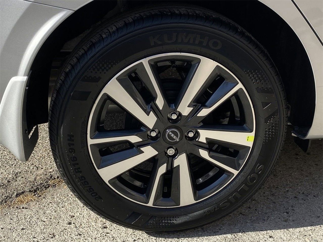 New 2025 Nissan Versa SV w/ Trunk Package image 7