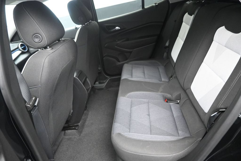 Used 2024 Chevrolet Trax LS FWD image 14