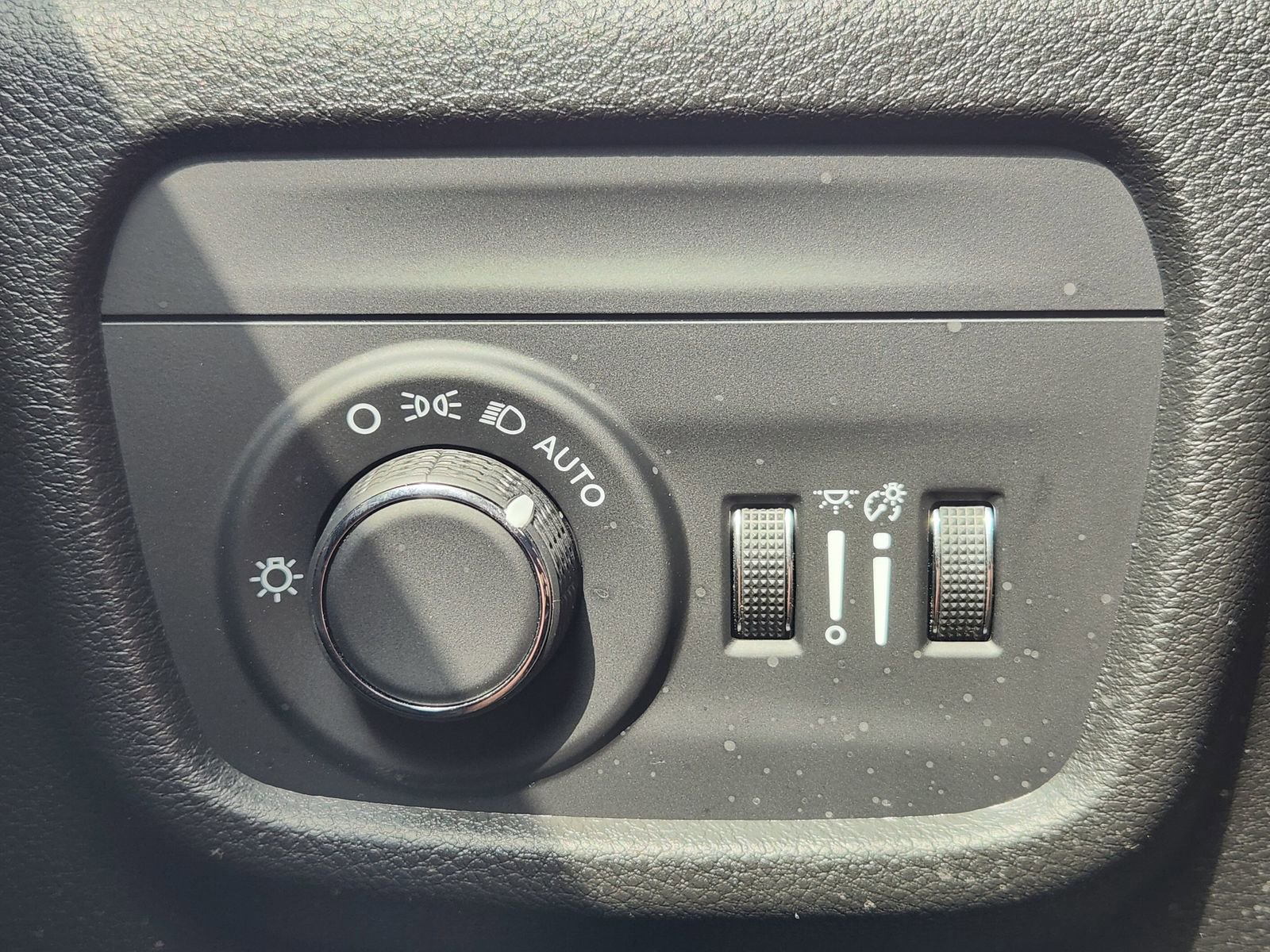 Used 2025 Jeep Grand Cherokee 4WD image 25