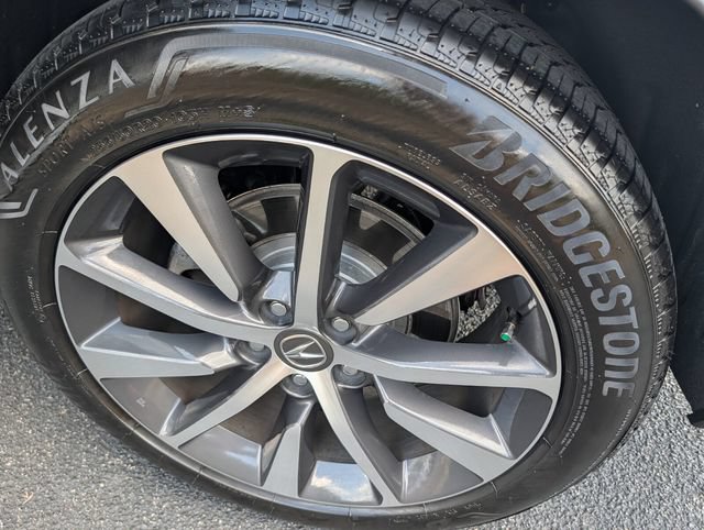 Used 2026 Acura MDX w/ Technology Package FWD image 20