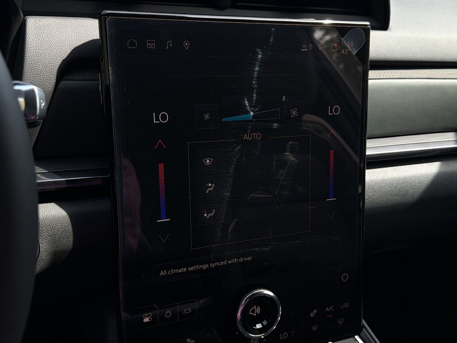 New 2026 GMC Terrain AT4 AWD/4WD image 21