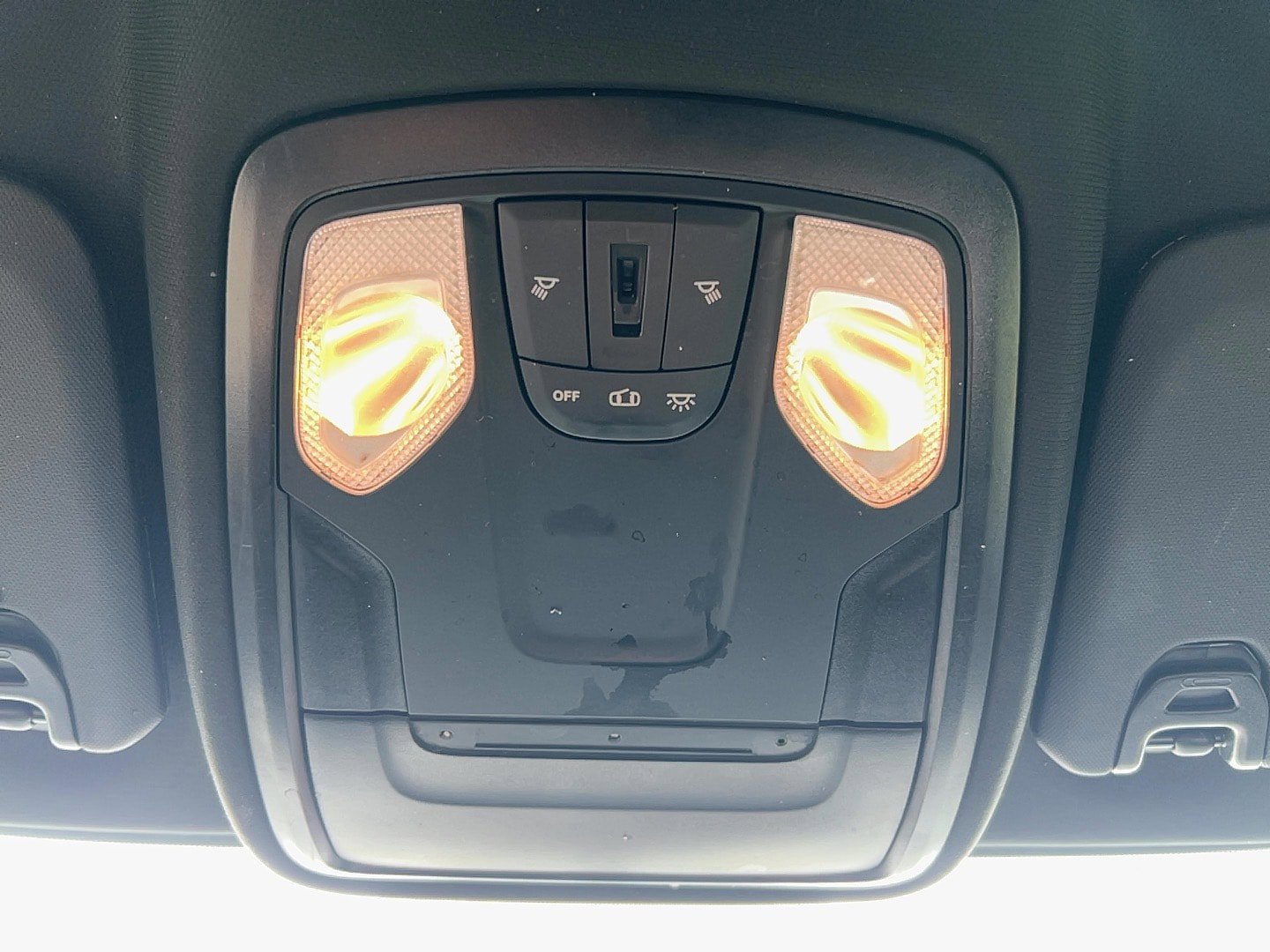 Used 2024 RAM 3500 Tradesman AWD/4WD image 23