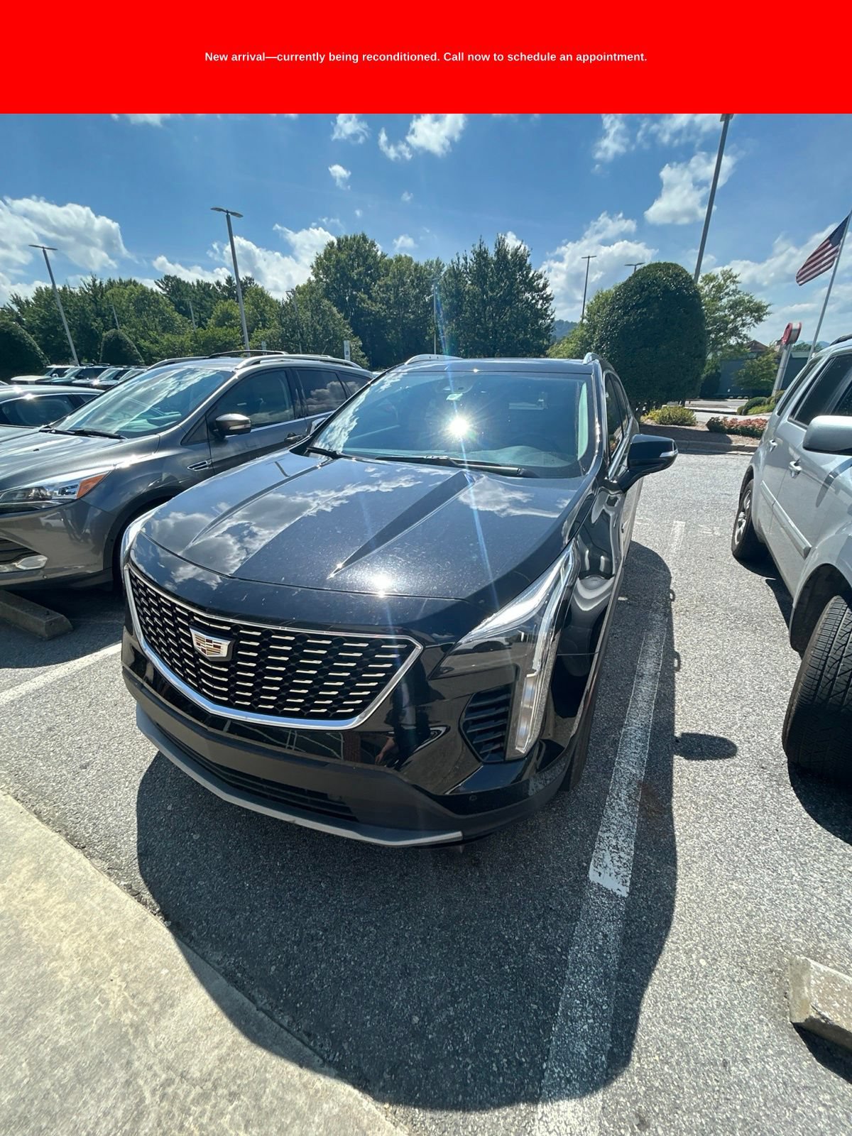Used 2021 Cadillac XT4 Premium Luxury FWD image 5