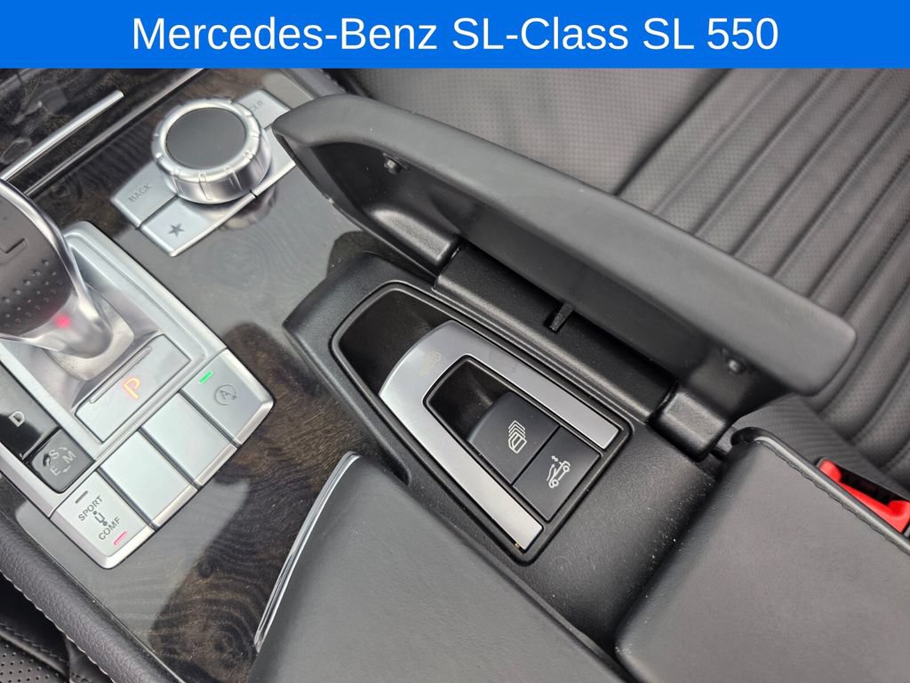 Used 2016 Mercedes-Benz SL 550 image 24