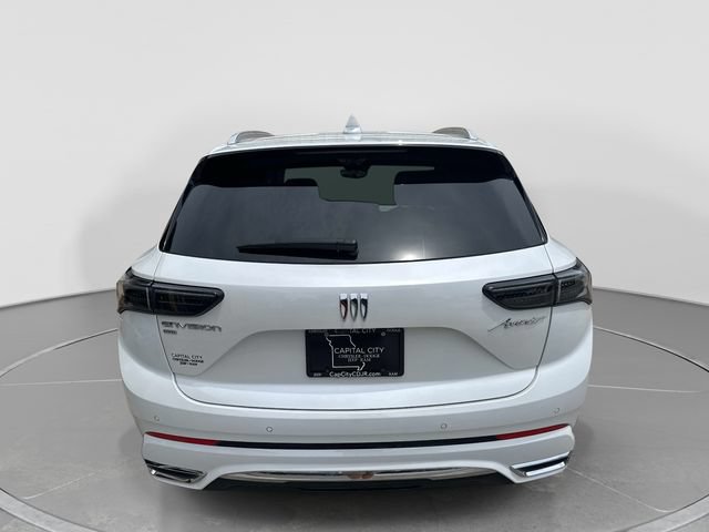 Used 2024 Buick Envision Avenir AWD/4WD image 7
