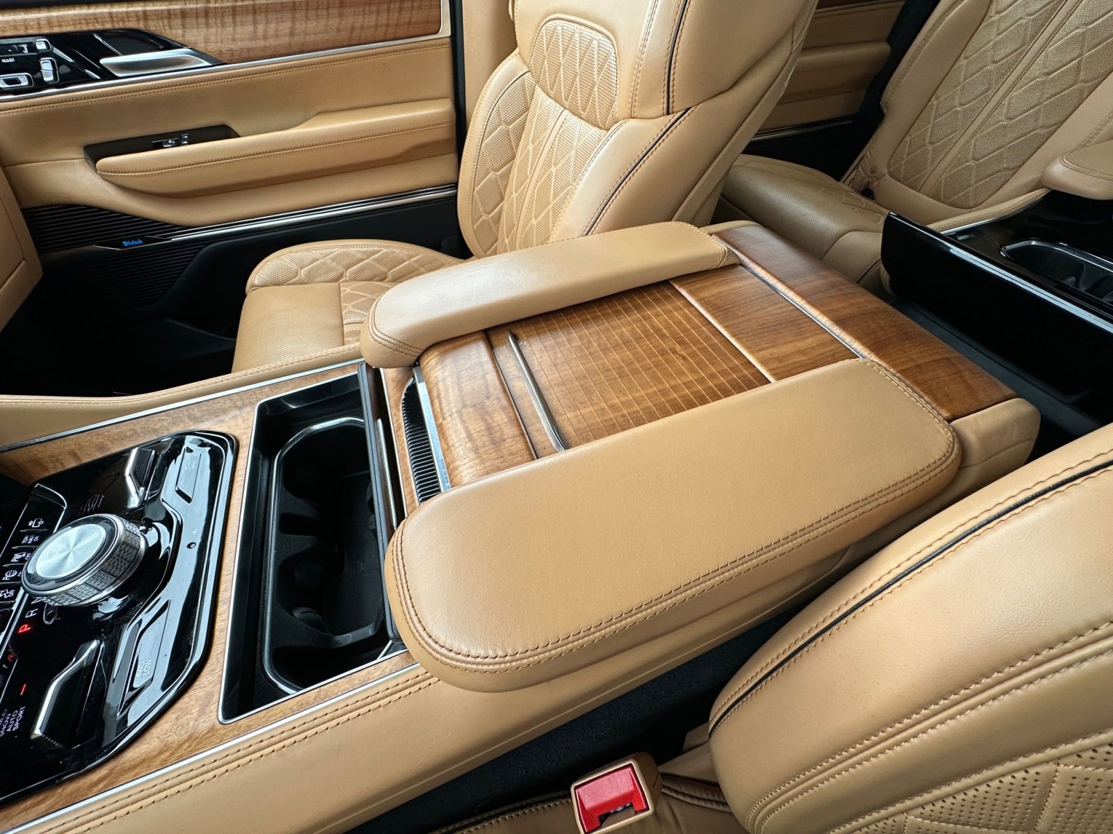 Used 2024 Jeep Grand Wagoneer L Series III w/ Rear Seat Video Group 1 image 41