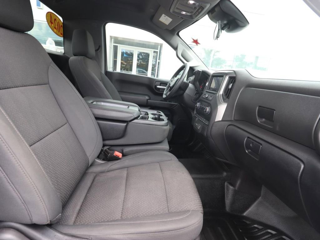 Used 2024 Chevrolet Silverado 1500 W/T w/ WT Fleet Convenience Package image 9