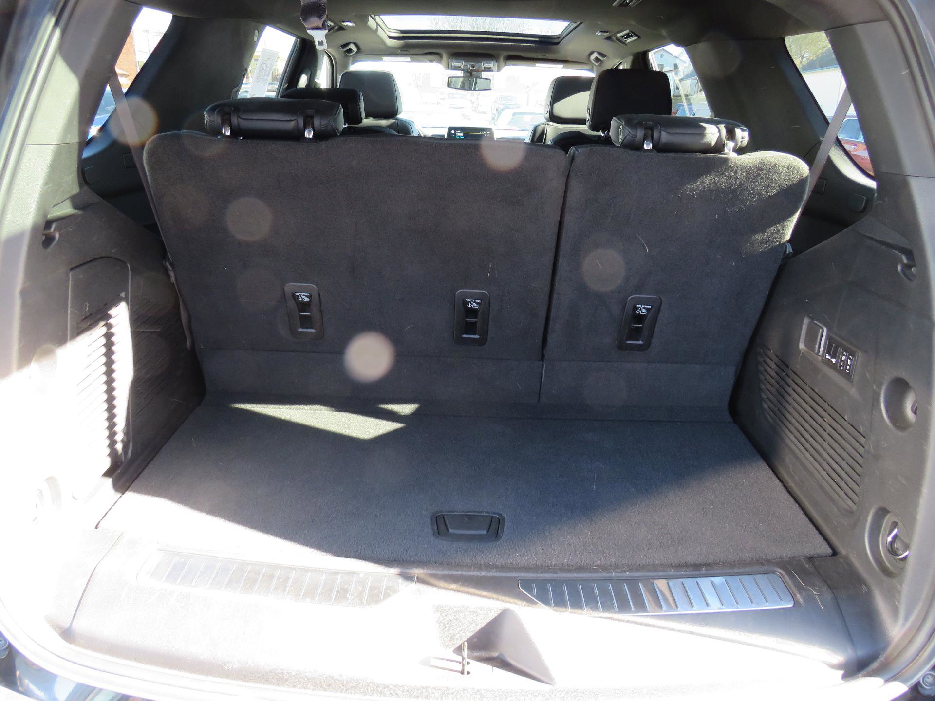 Used 2022 Chevrolet Tahoe Z71 w/ Off-Road Capability Package image 13