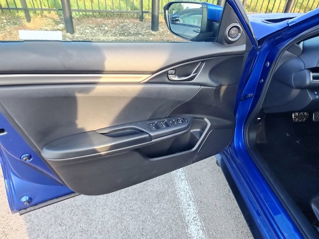 Used 2020 Honda Civic Sport image 5