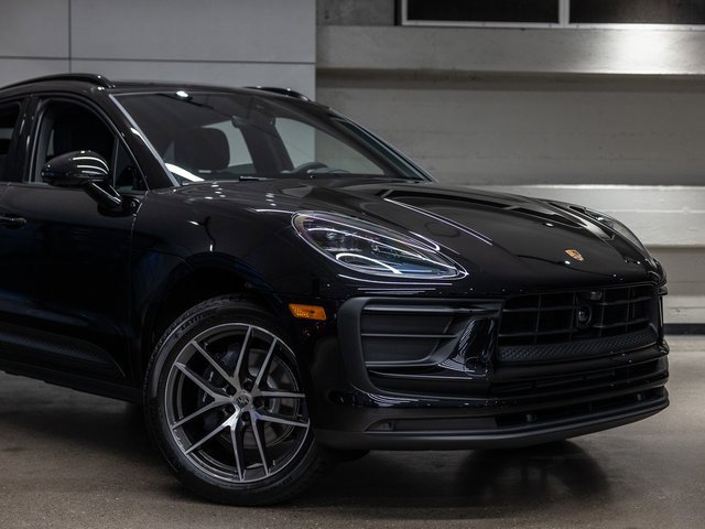 New 2026 Porsche Macan image 14