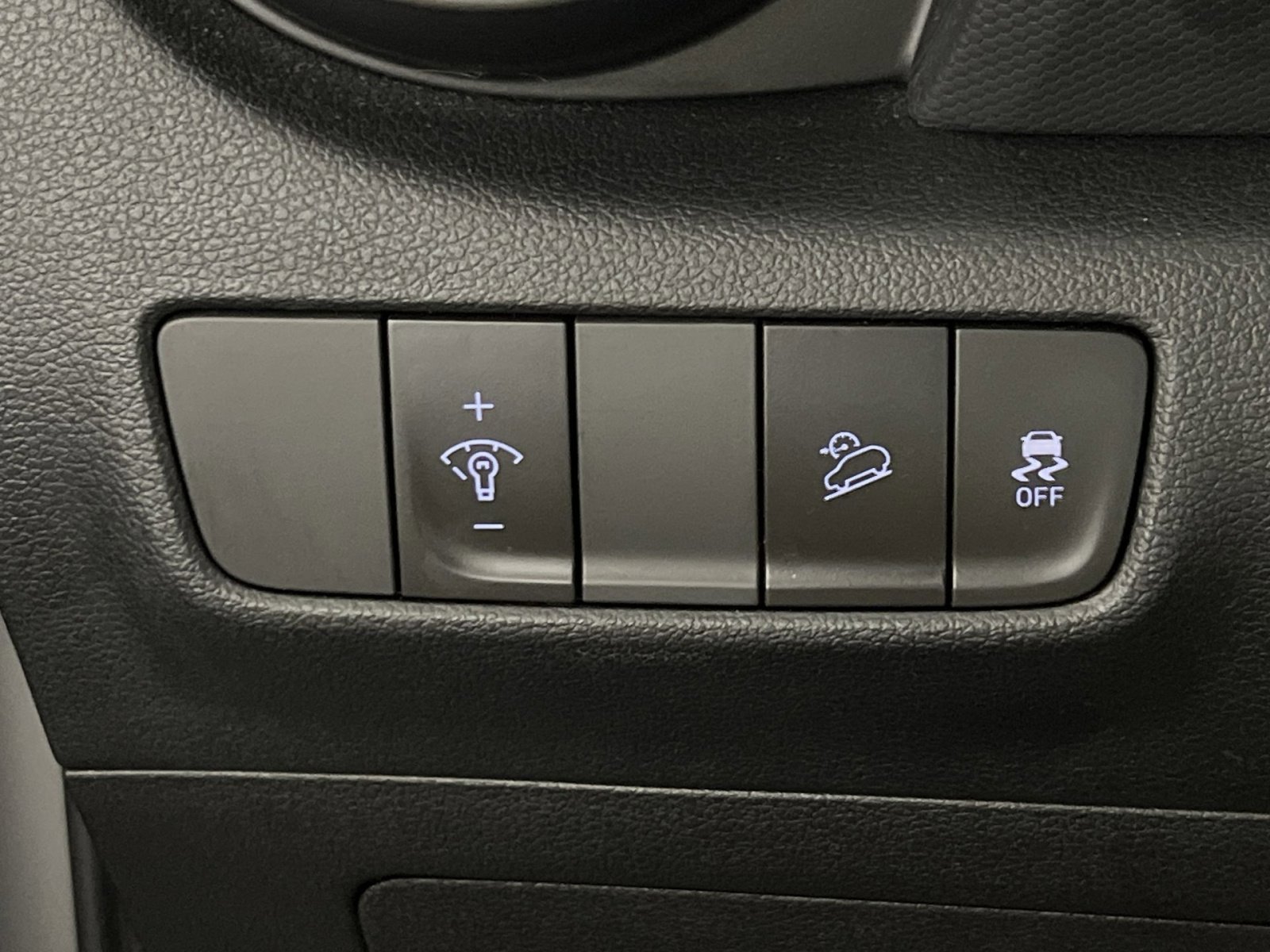 Used 2023 Hyundai Kona SEL w/ Convenience Package image 31