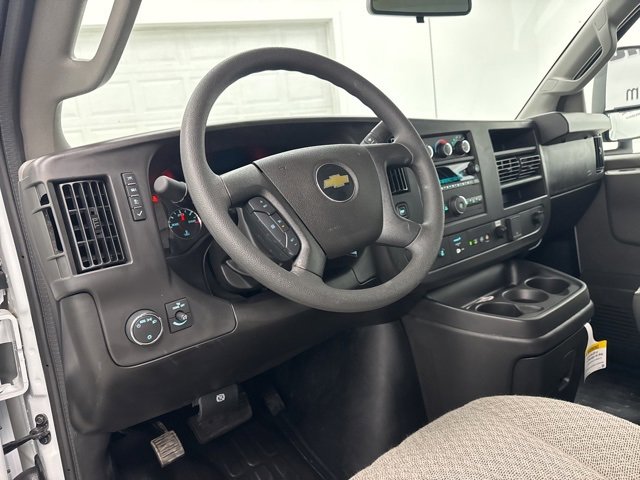 New 2025 Chevrolet Express 3500 w/ Power Convenience Package image 20