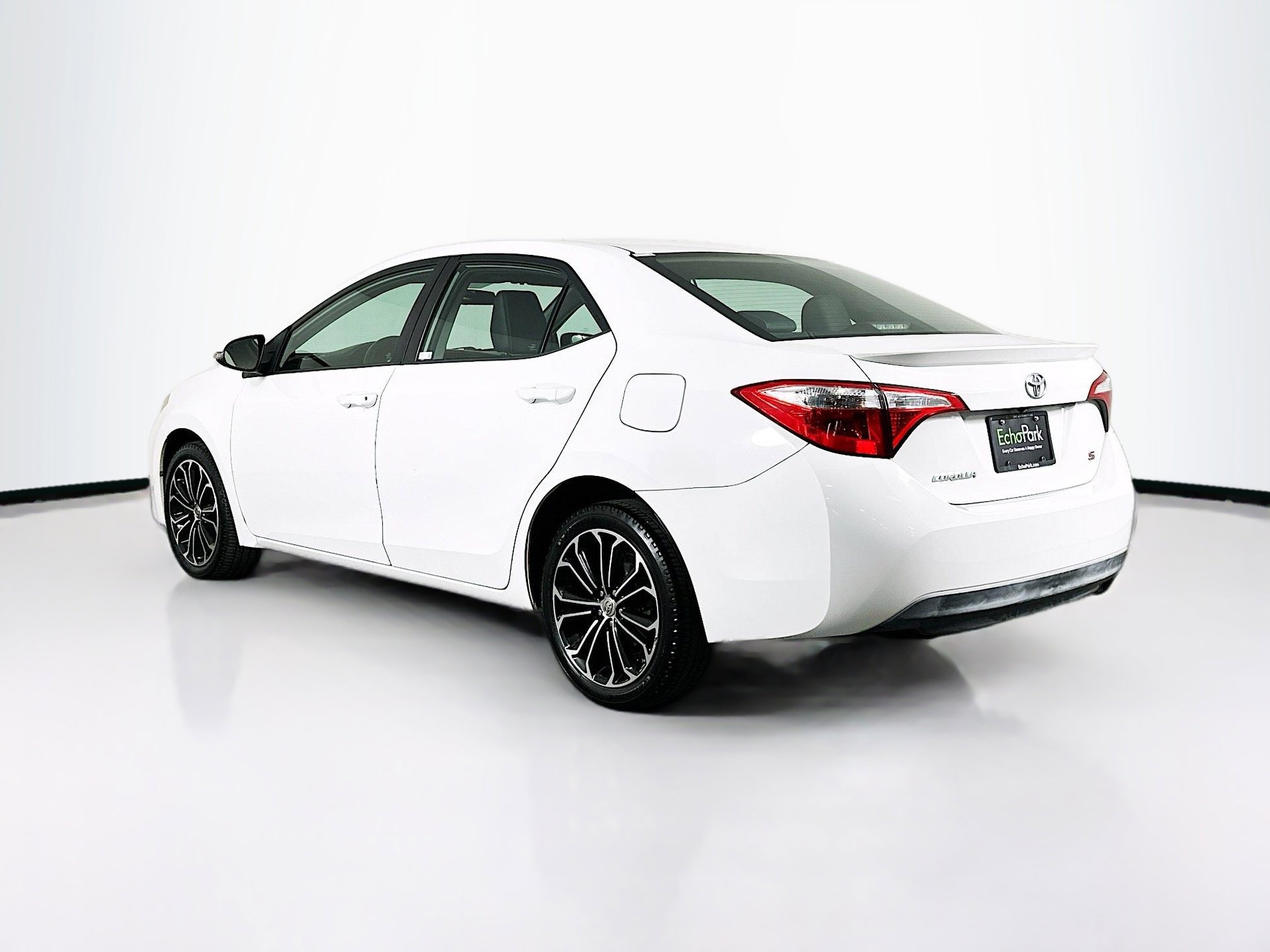 Used 2016 Toyota Corolla S image 5
