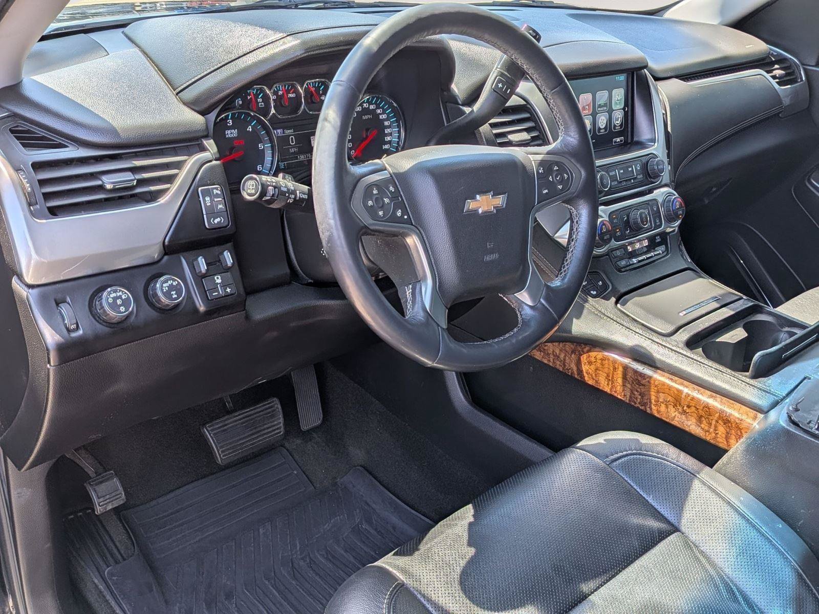 Used 2018 Chevrolet Tahoe Premier AWD/4WD image 30