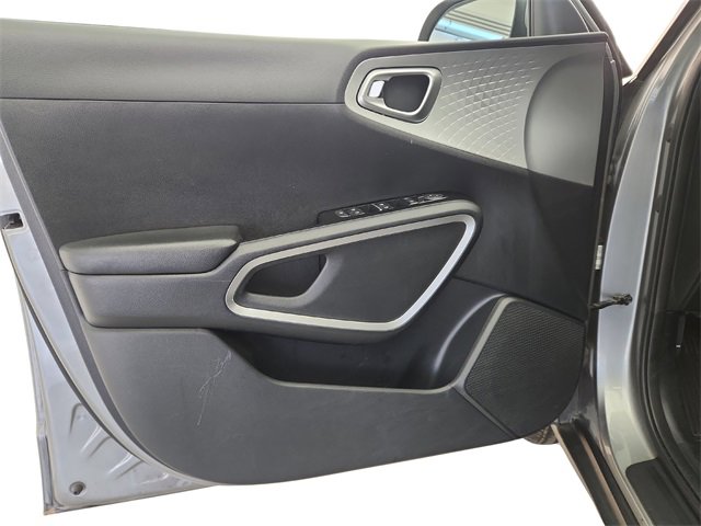 Used 2022 Kia Soul LX w/ Technology Package image 18