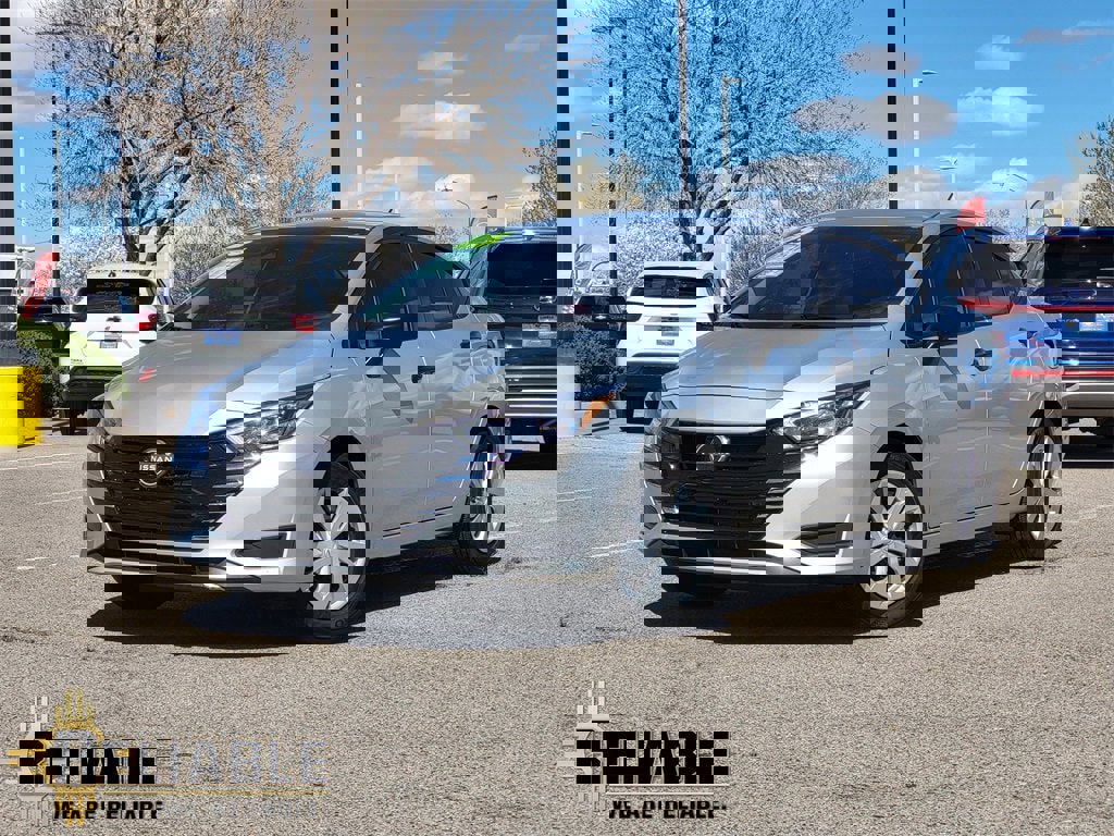 Used 2025 Nissan Versa S image 1