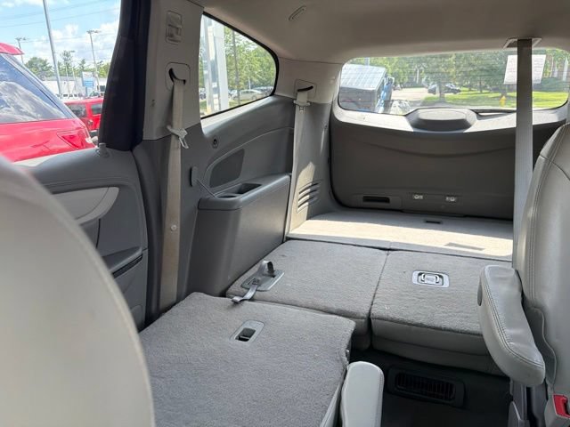 Used 2017 Chevrolet Traverse Premier FWD image 9