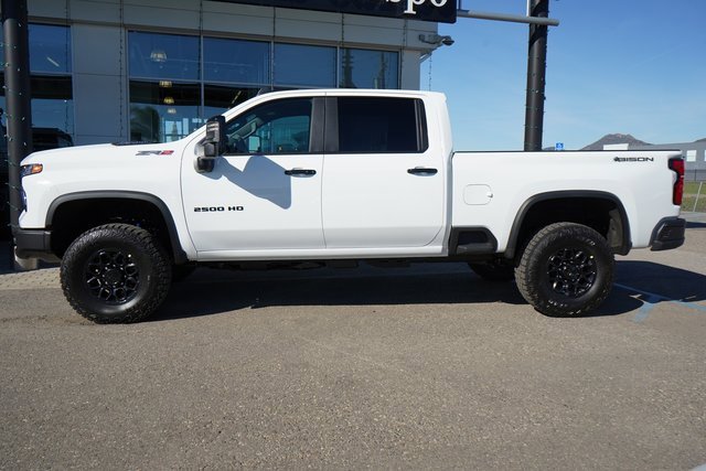 New 2026 Chevrolet Silverado 2500 ZR2 w/ ZR2 Bison Edition image 5