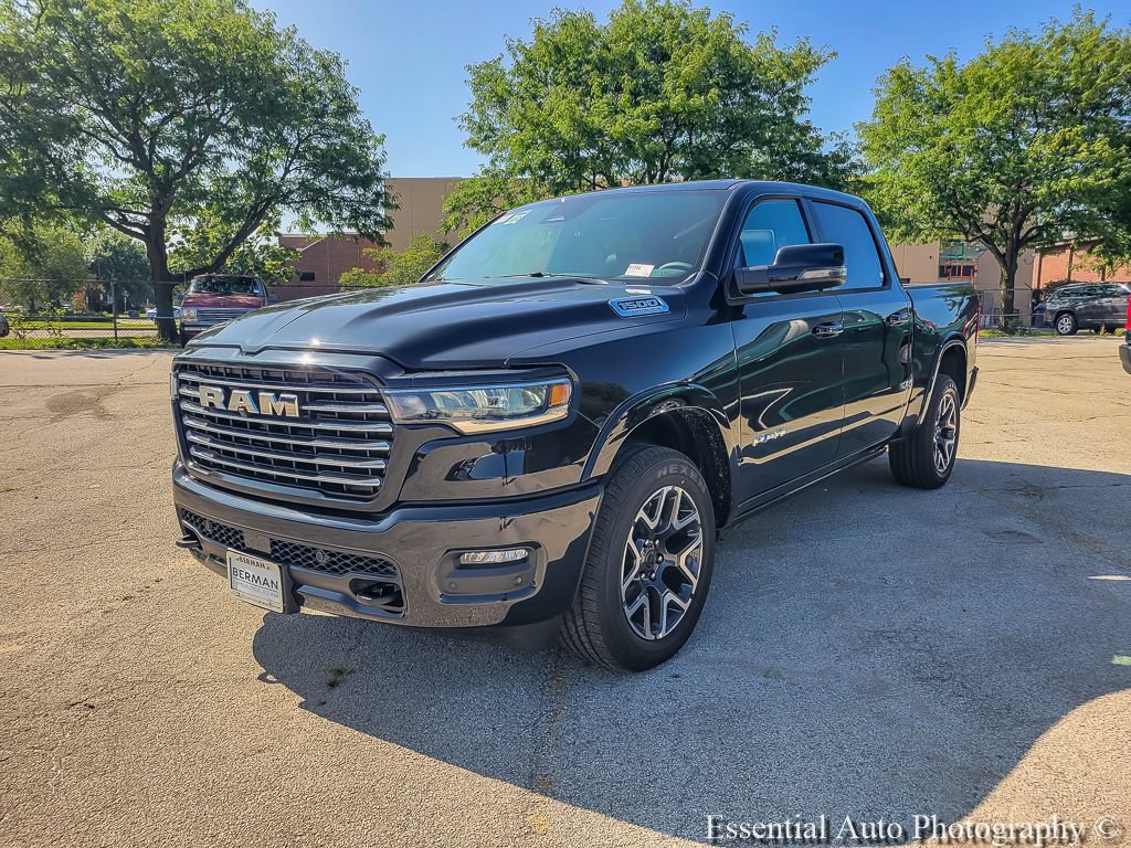 New 2027 RAM 1500 Laramie w/ Laramie Preferred Package AWD/4WD image 8