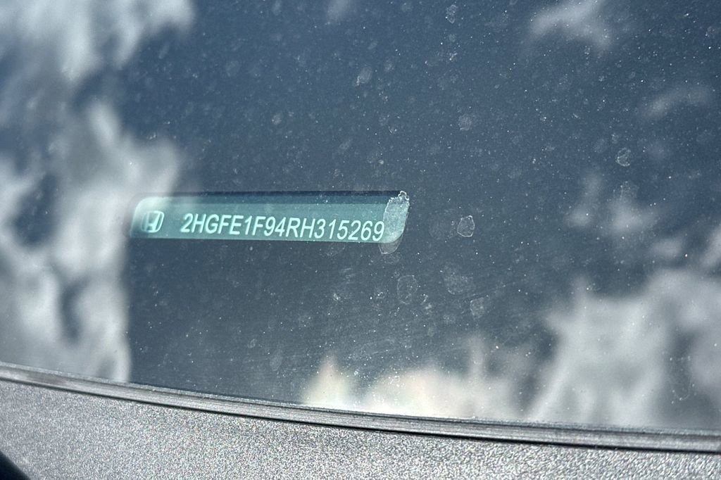 Used 2024 Honda Civic Touring image 3